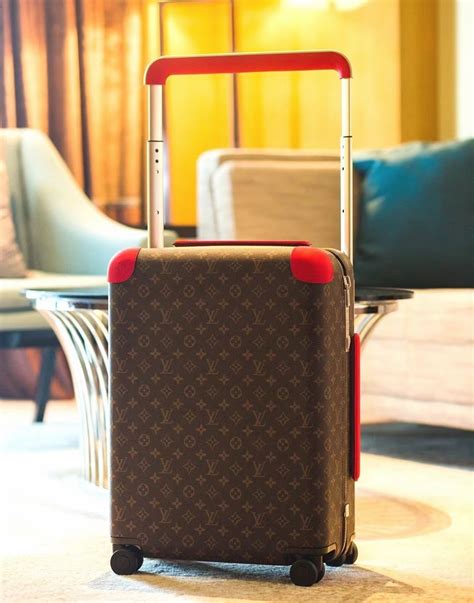 vali louis vuitton|Louis Vuitton suitcase price.